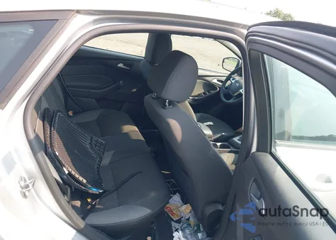 2014 Ford Focus Se from USA, damaged, VIN 1FADP3K26EL386481